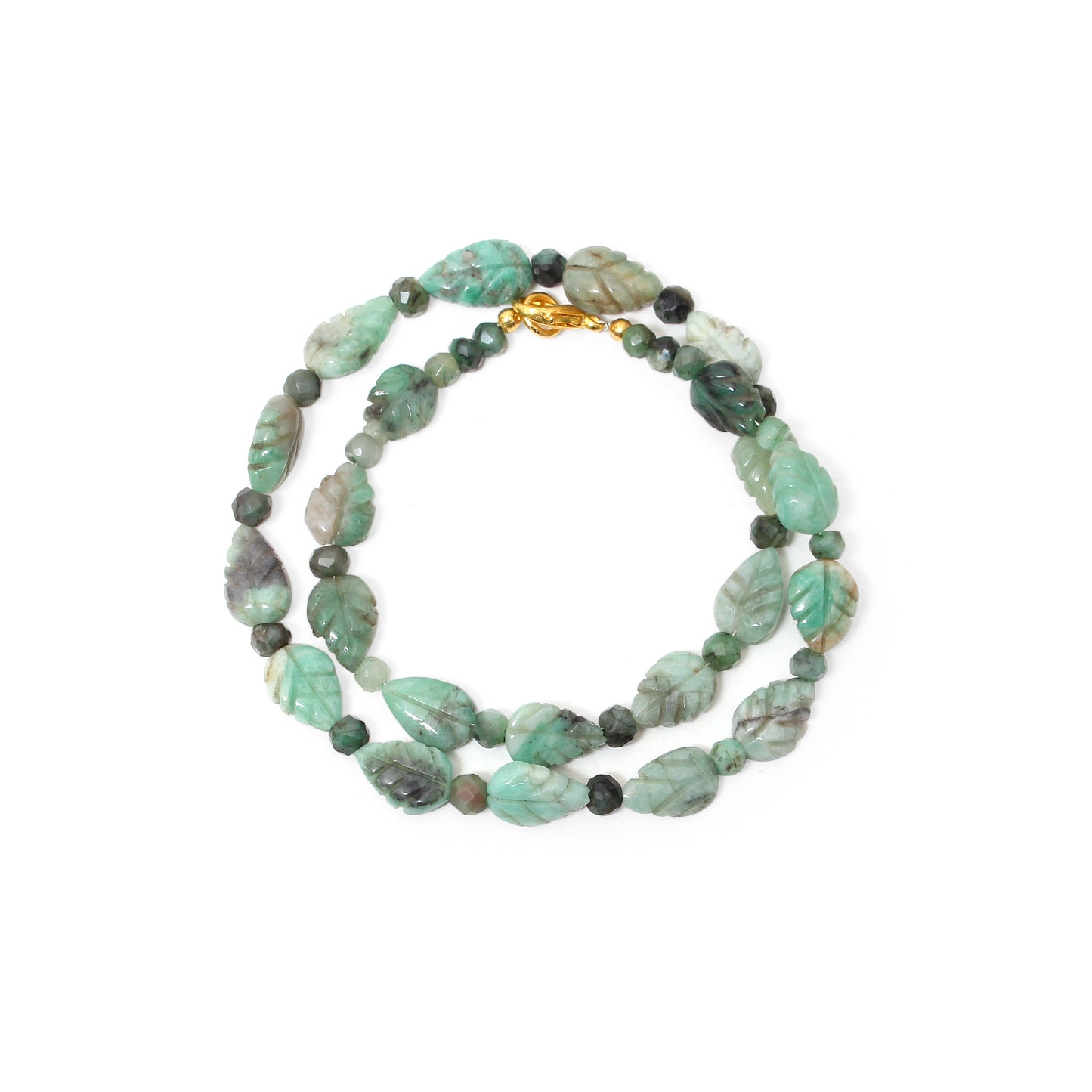 Embrace the verdant beauty of nature with our captivating Emerald necklace