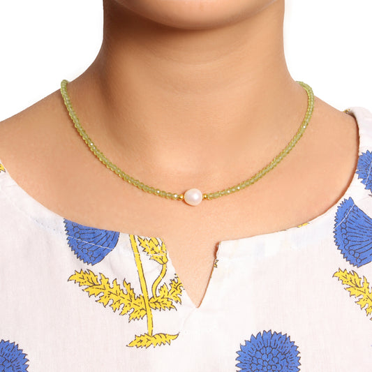 Natural Peridot & Pearl Beaded Necklace – Handmade Gemstone Choker with Gold Plating, August Birthstone Jewelry for Women