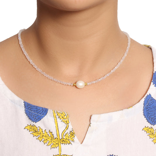 Natural Moonstone & Pearl Beaded Necklace – Handmade Minimalist Choker with Gold Accents, June Birthstone Jewelry for Women