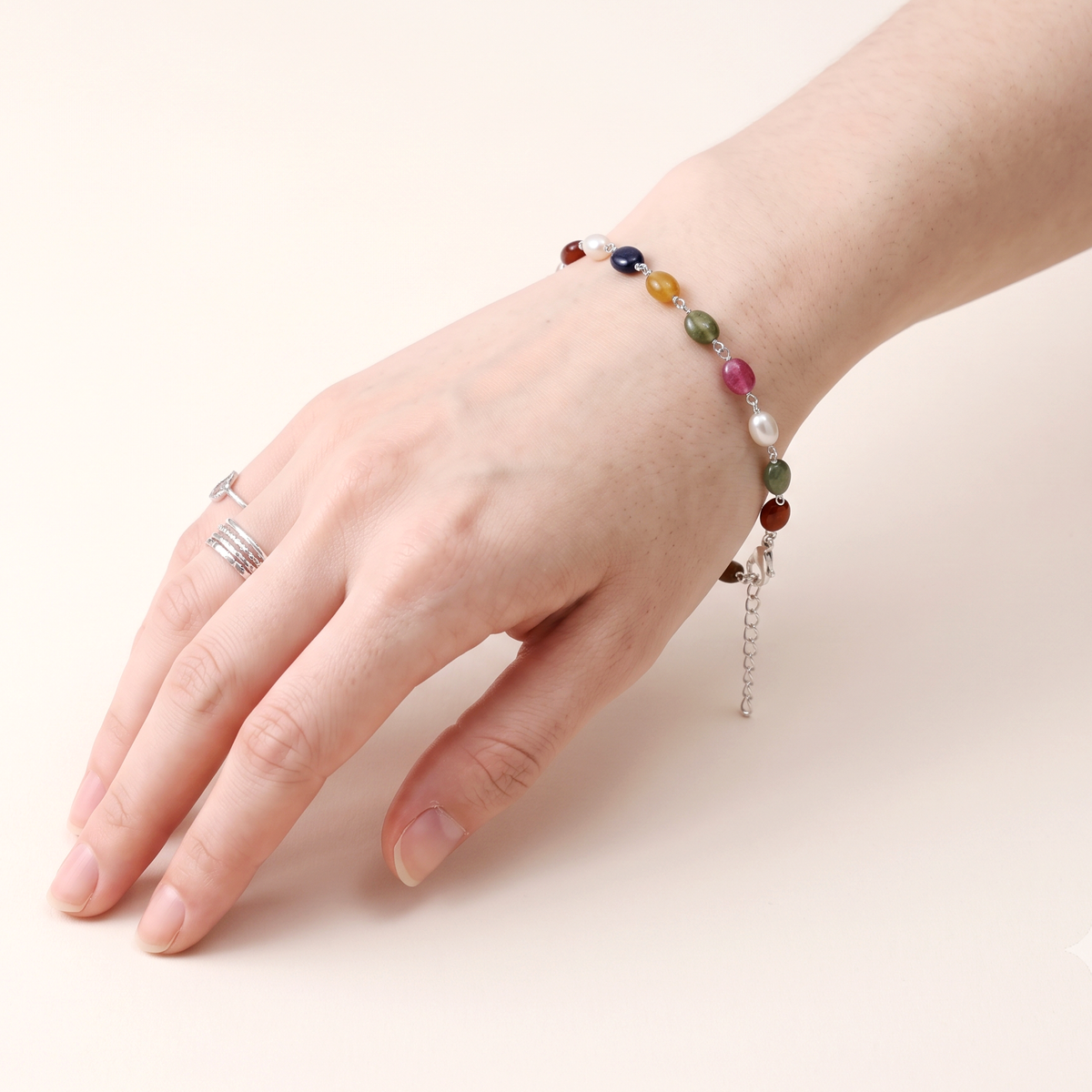 Premium Natural Navratna 4×7 mm Gemstone Bracelet – Smooth Oval Beads for Good Fortune, Success & Prosperity