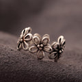 Vintage Daisy Flower Ring – Adjustable Floral Design for Elegant Everyday Style