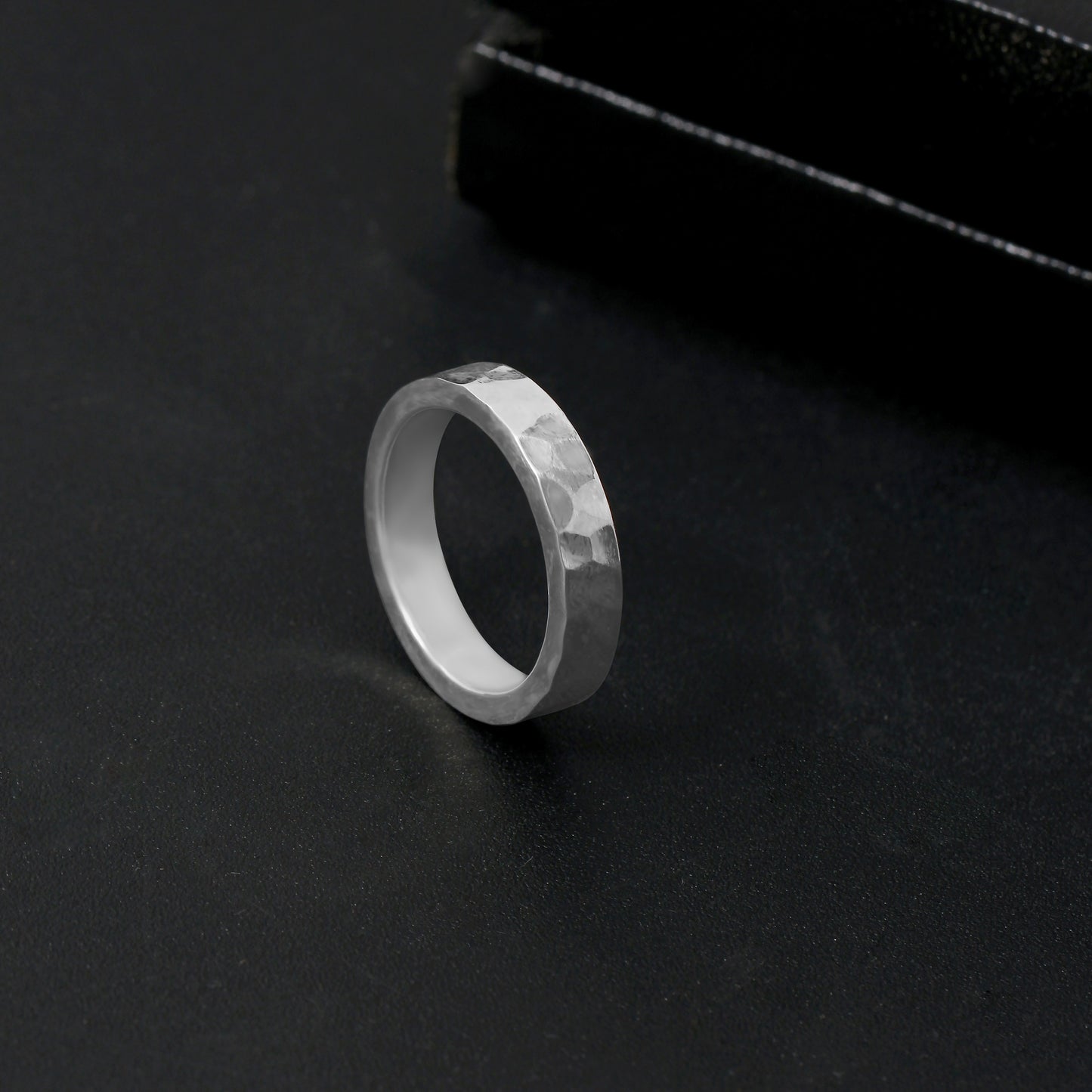 925 Solid Sterling Silver Hammered Band Ring