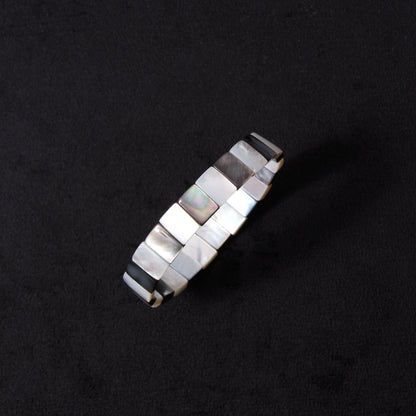 Elegant Natural Shell Versatile Look Bracelet – Handmade Stretch Jewelry for Balance & Ocean-Inspired Style