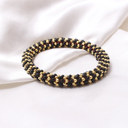 Natural Black Onyx & Golden Hematite Beaded Bangle Bracelet – Elegant Protection Jewelry for Strength & Balance