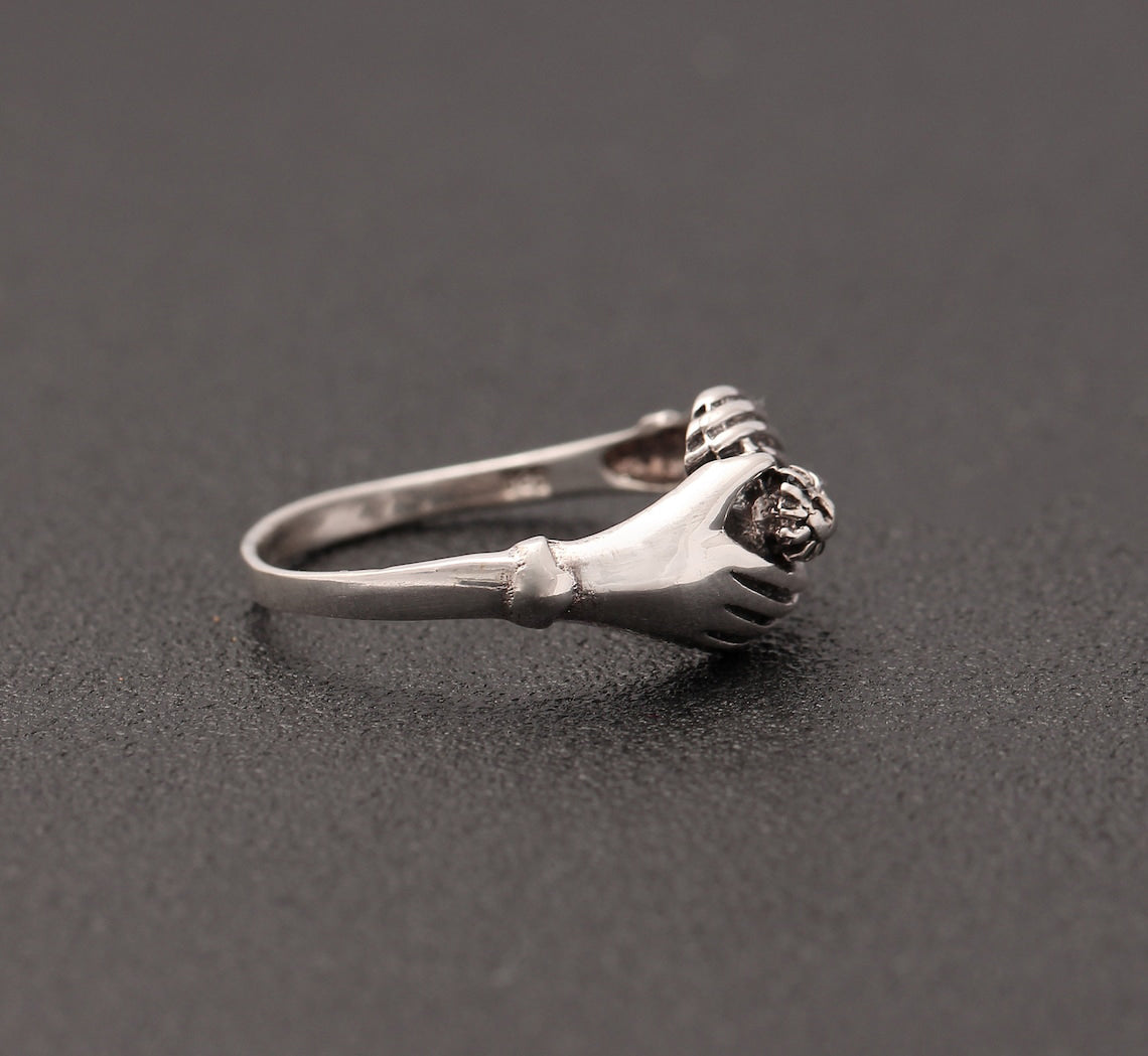 Lovely Promise Hand 925 Sterling Silver Ring