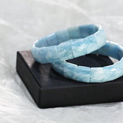 Aquamarine Gemstone Stretch Bracelet: Smooth Rectangular