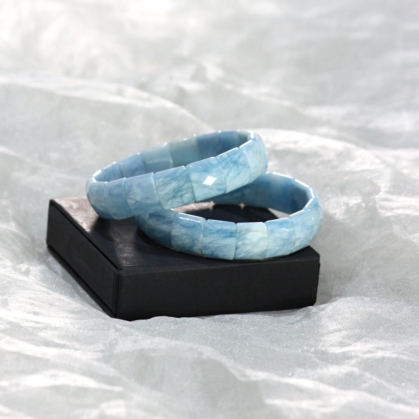 Aquamarine Gemstone Stretch Bracelet: Smooth Rectangular