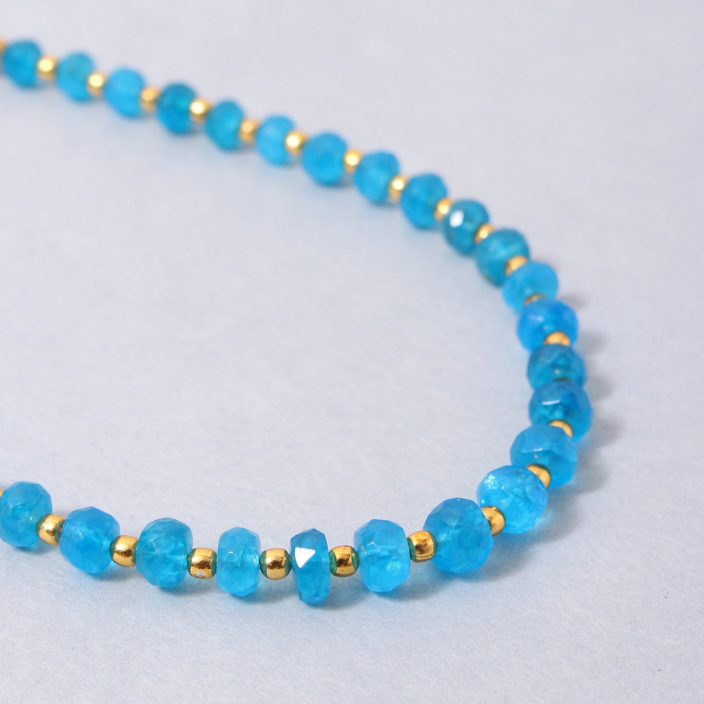 Neon Apatite Motivation Boost Golden Ball Bracelet Women's Jewelry