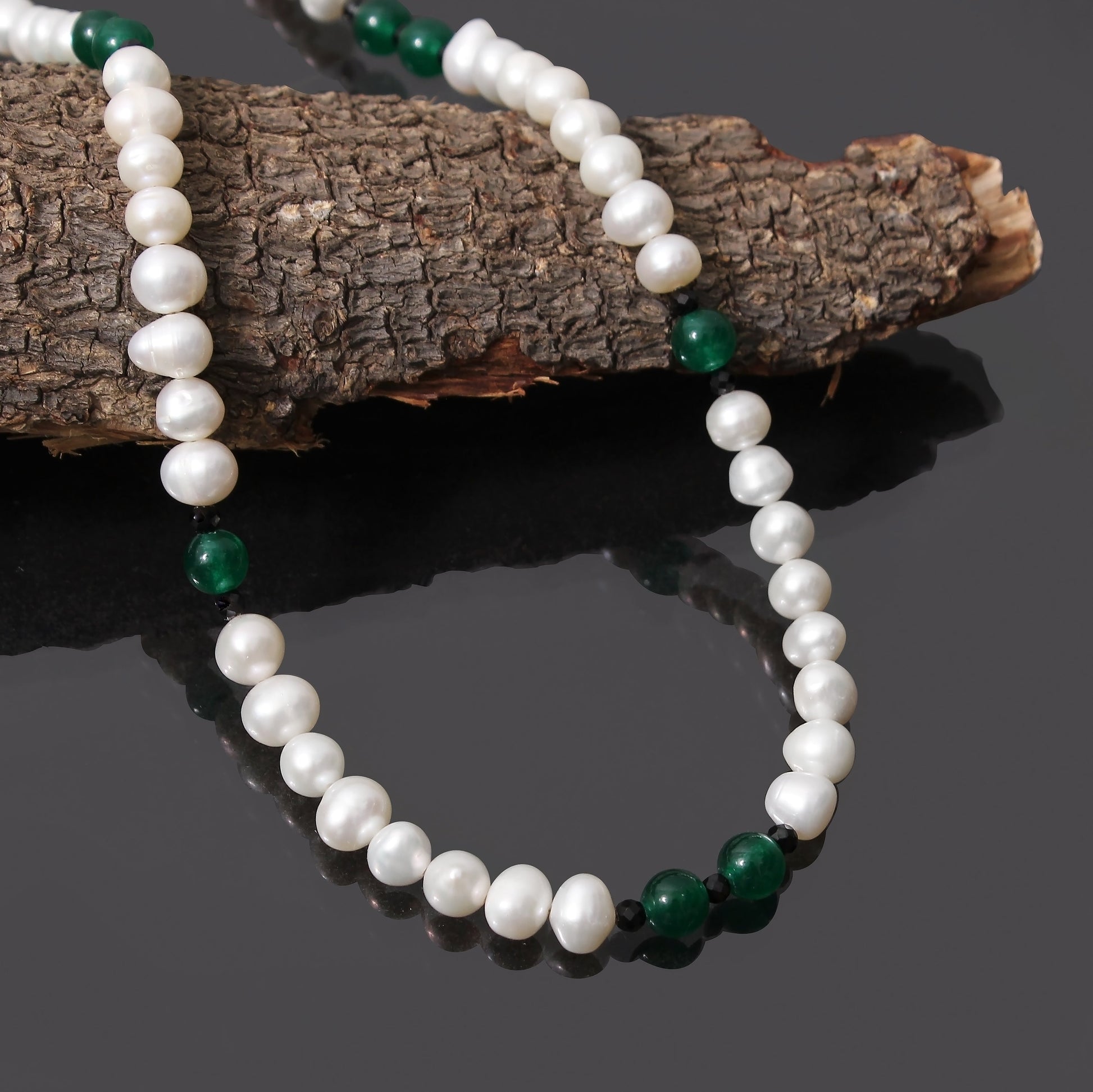 Beautiful Pearl And Aventurine Gemstone Round And Rondelle Beads Necklace 18 Inch GemsRush