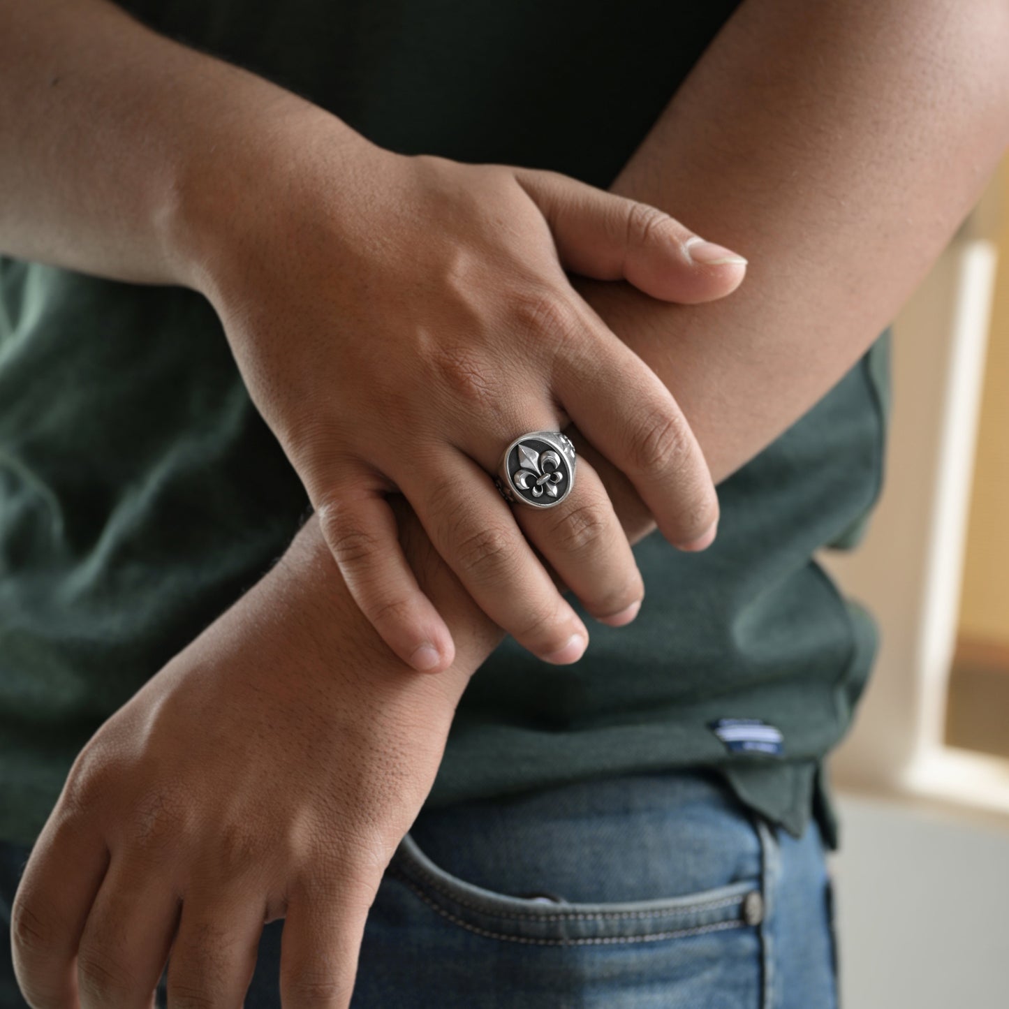 Gothic Men Signet France Ring.