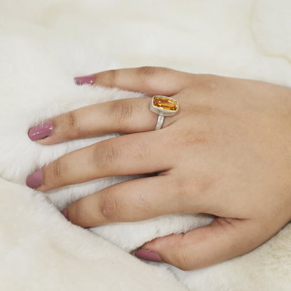 Natural Baguette Cut Golden Citrine Ring