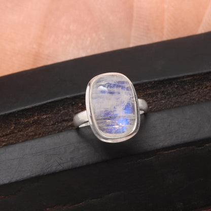 Gorgeous Rainbow Moonstone Ring GemsRush