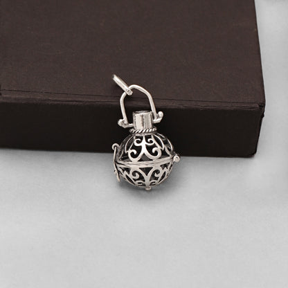 925 Sterling Silver Keep Seeking hollow Sphere Pendant