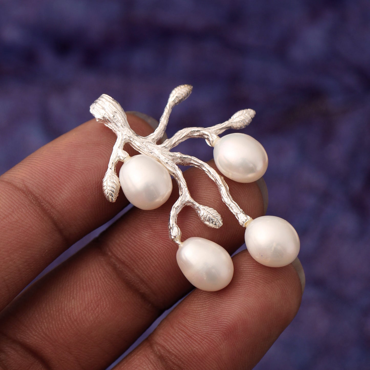 Beautiful 925 Silver Tree Pearl Pendant