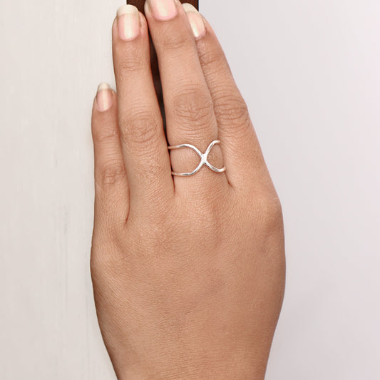 Silver Crisscross Ring GemsRush