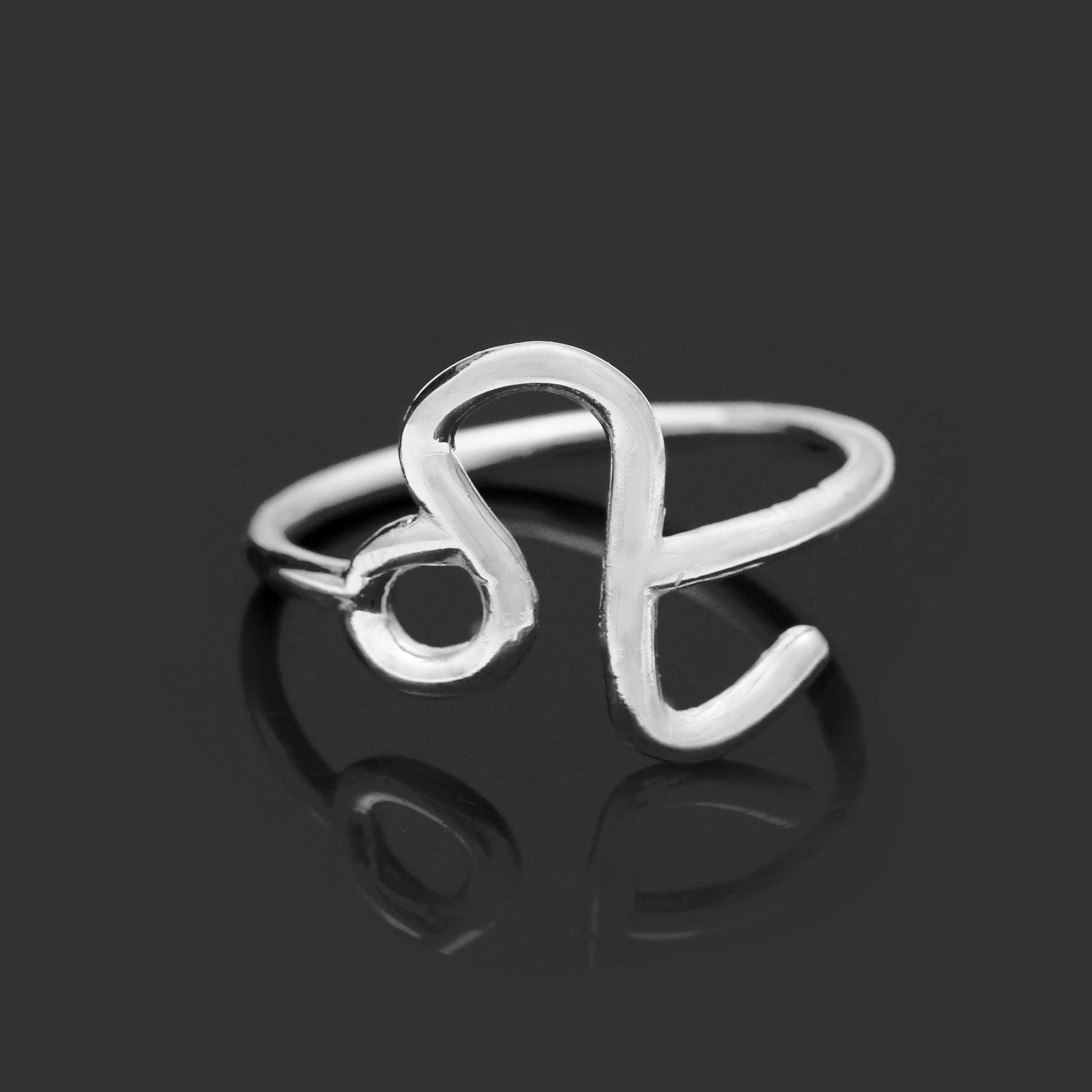 Silver LEO Zodiac Ring, Astrology Ring, Minimalist Ring For Her GemsRush