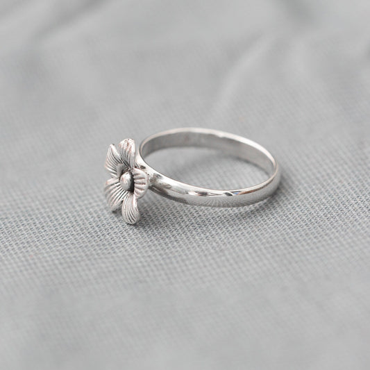 Single Flower Silver Ring GemsRush